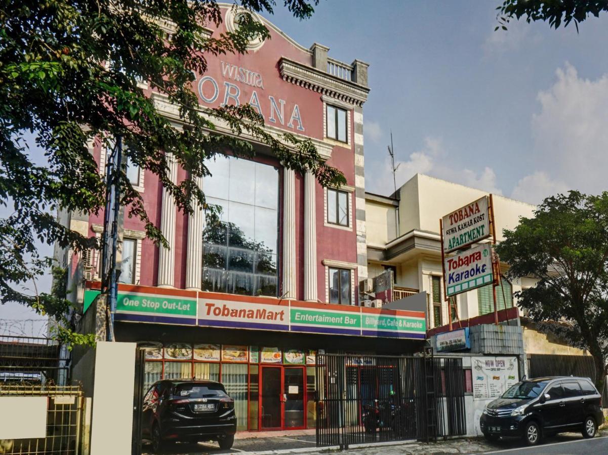 Oyo 90702 Wisma Tobana Kebayoran Mencil Exterior photo